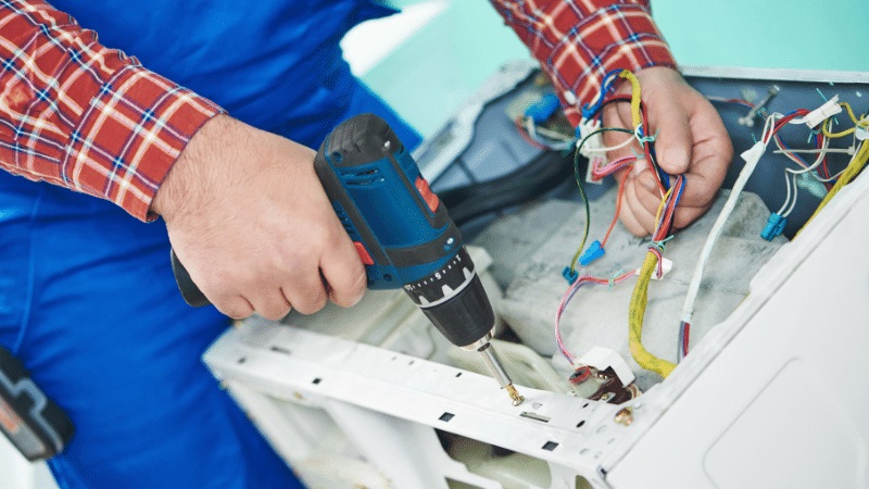 Çankaya Arçelik Arçelik çamaşır makinesi kart tamiri – Su almama arızası orijinal parça ile giderildi. - Teknik servis örneği